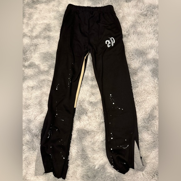 Gallery Dept Painted Flare Sweatpants Black Size Medium or Large - Picture 3 of 3